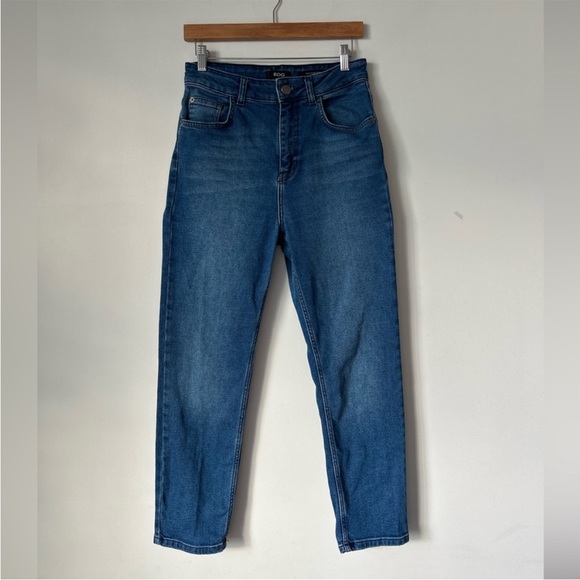 BDG by Urban Outfitters Girlfriend Jean 28/26 - Picture 1 of 10